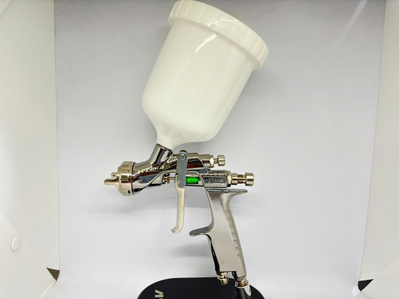 Súng phun sơn cỡ lớn cốc chính giữa WIDER4 model thay thế cho W400